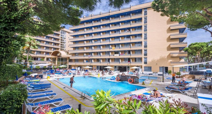 4R Playa Park in Salou, Spain | Holidays from £217pp | loveholidays