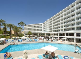 Cheap Playa d'en Bossa, Balearic Islands holiday and deals