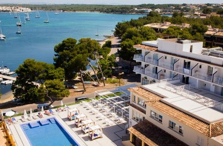 Pierre V. Vistamar Hotel (ex Ola El Vistamar)