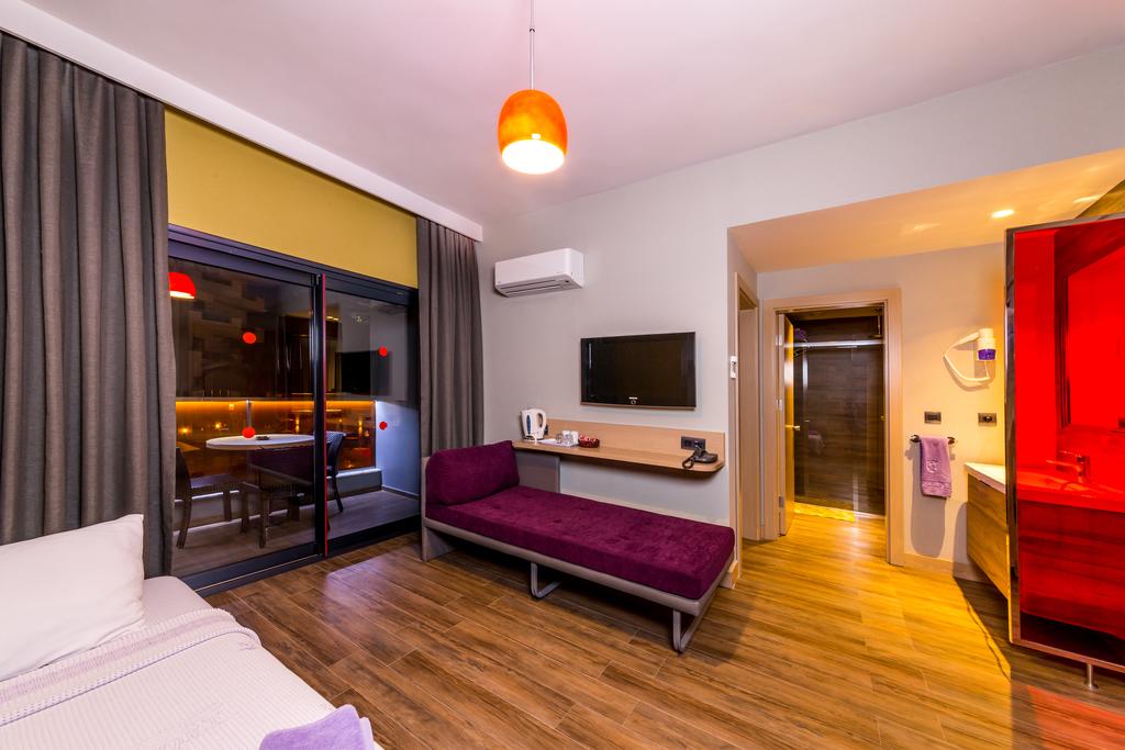 Cosmopolitan Resort In Marmaris Turkey Holidays From £48pp Unique Cosmopolitan 2 Bedroom Suite Cosmopolitan Resort In Marmaris Turkey Holidays From £48pp Unique Cosmopolitan 2 Bedroom Suite