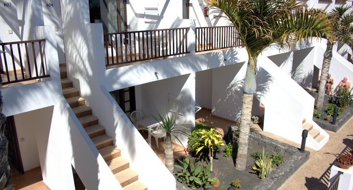 apartamentos las lilas lanzarote las lilas in puerto del carmen lanzarote holidays from apartamentos las lilas lanzarote las lilas in puerto del carmen lanzarote holidays from