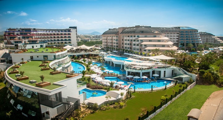 Long Beach Resort in Alanya, Turkey | Holidays from £358pp | loveholidays