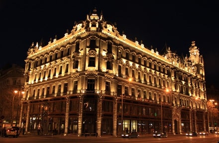 Buddha-Bar Hotel Budapest Klotild Palace
