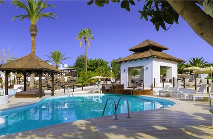 SENTIDO H10 White Suites (Adults Only)