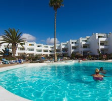 Santa Rosa Apartments In Costa Teguise Lanzarote