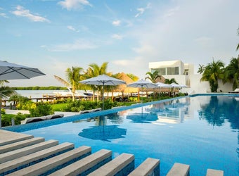 Cheap Cancun, Mexico holiday and deals