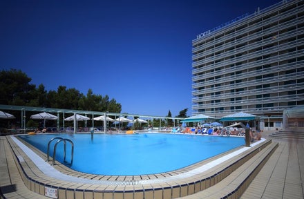 Dalmacija Sunny Hotel by Valamar