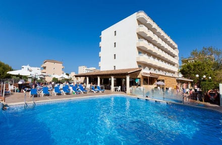 Cala Millor Holidays 2018 / 2019 | Holidays from £202pp | loveholidays.com