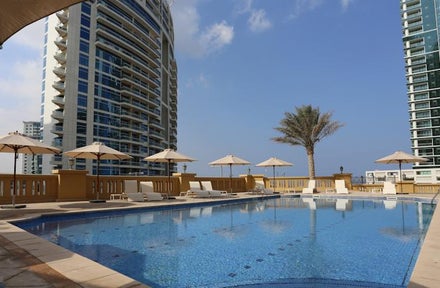 Hawthorn Suites By Wyndham Dubai