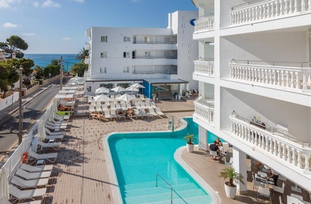 Sensity Chillout Hotel Triton Beach