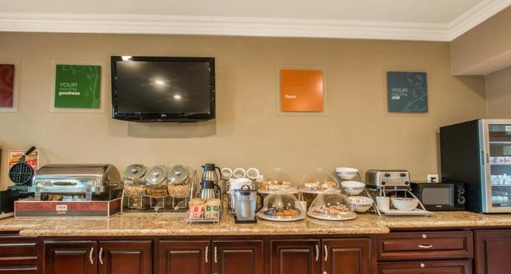 Comfort Suites Huntington Beach In Los Angeles Usa Holidays From Comfort Suites Huntington Beach In Los Angeles California Usa