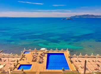 Cheap Figueretas, Balearic Islands holiday and deals